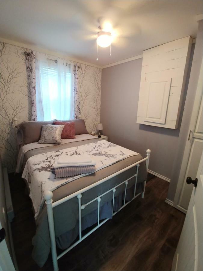 Lavenia Rose Cottages, Sunrise Cottage Catalina Bagian luar foto